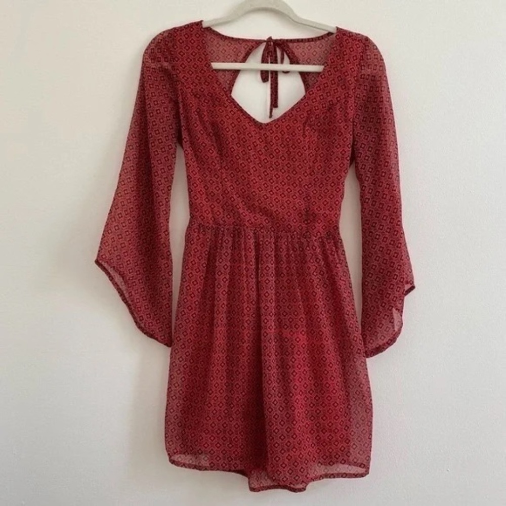 Hollister Peasant Bell Sleeve V-Neck Open Back Dress Red Women's XS Extra Small